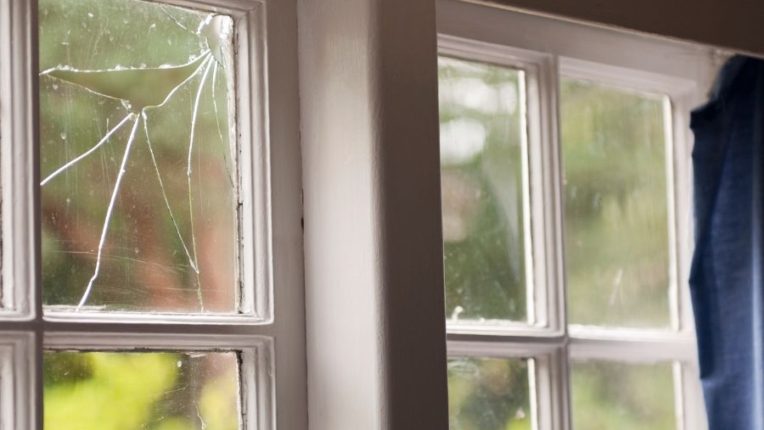Maintenance Tips for Replacement Windows in Plymouth Michigan