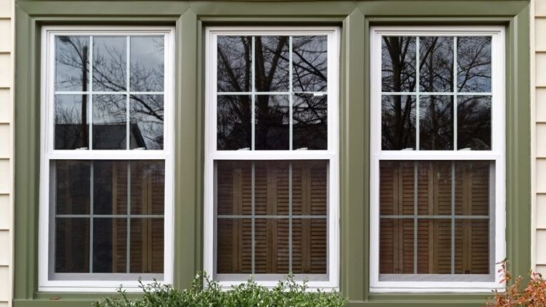Types of Vinyl Replacement Windows in Plymouth Michigan You Should Consider